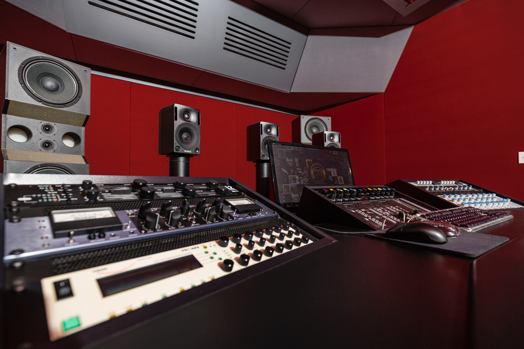 What is a Mastering Engineer?